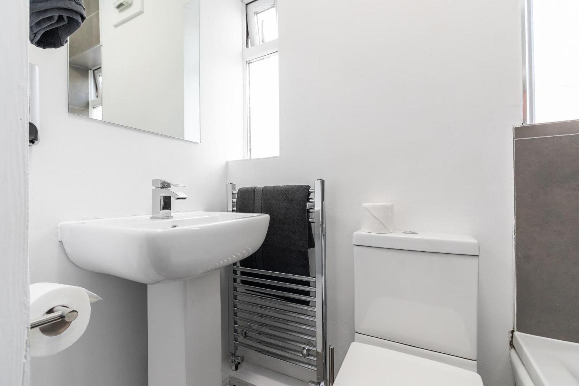 לידס Stylish Studio Apt In Leeds מראה חיצוני תמונה